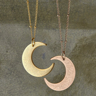 Ayatul Kursi Crescent Necklace - SOULFEEL PAKISTAN- FEEL THE LOVE 