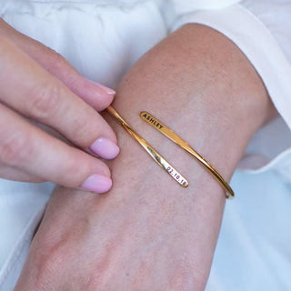 Personalized Orbit Bangle - SOULFEEL PAKISTAN- FEEL THE LOVE 